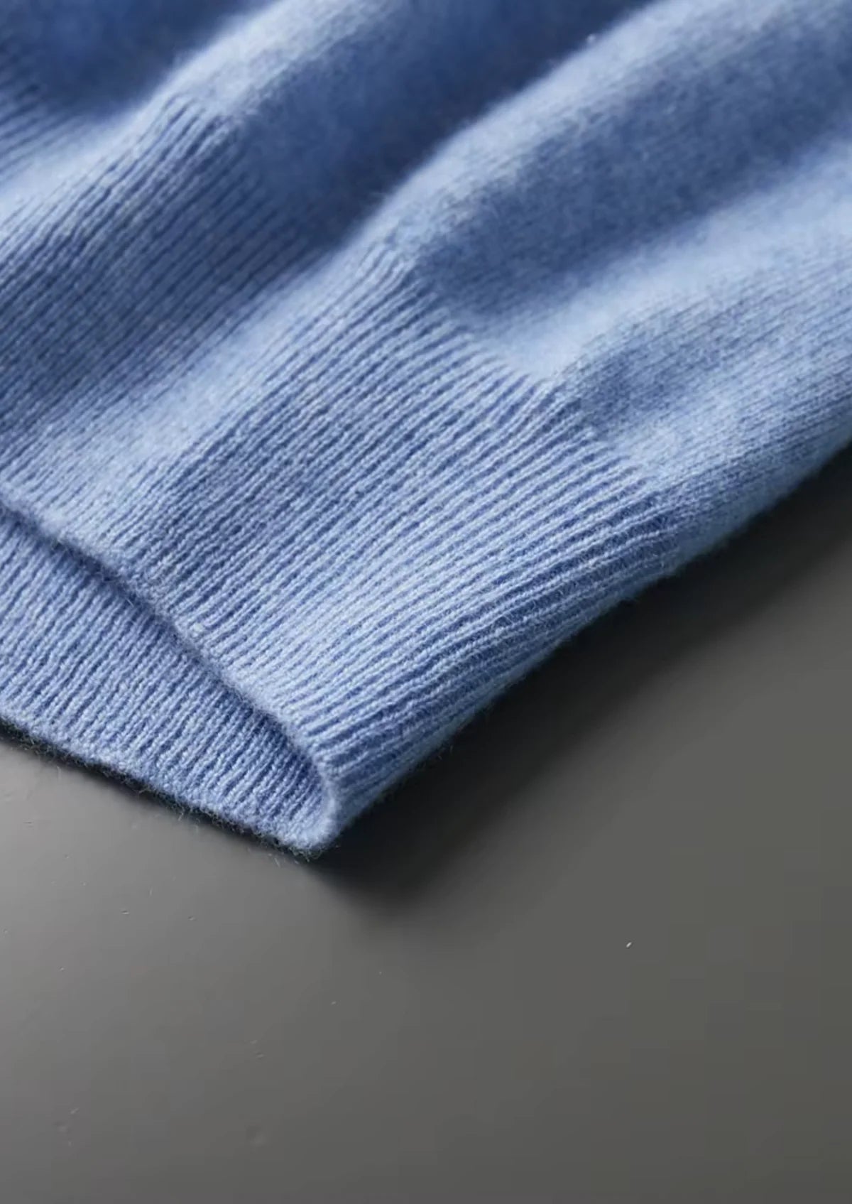 The Bellano Crewneck T-Shirt - Sky Blue
